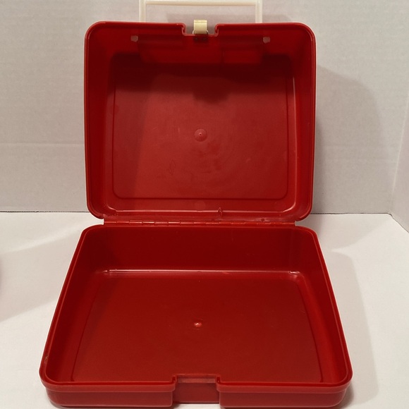 1984 GO BOTS LUNCH BOX AND THERMOS - Picture 8 of 16